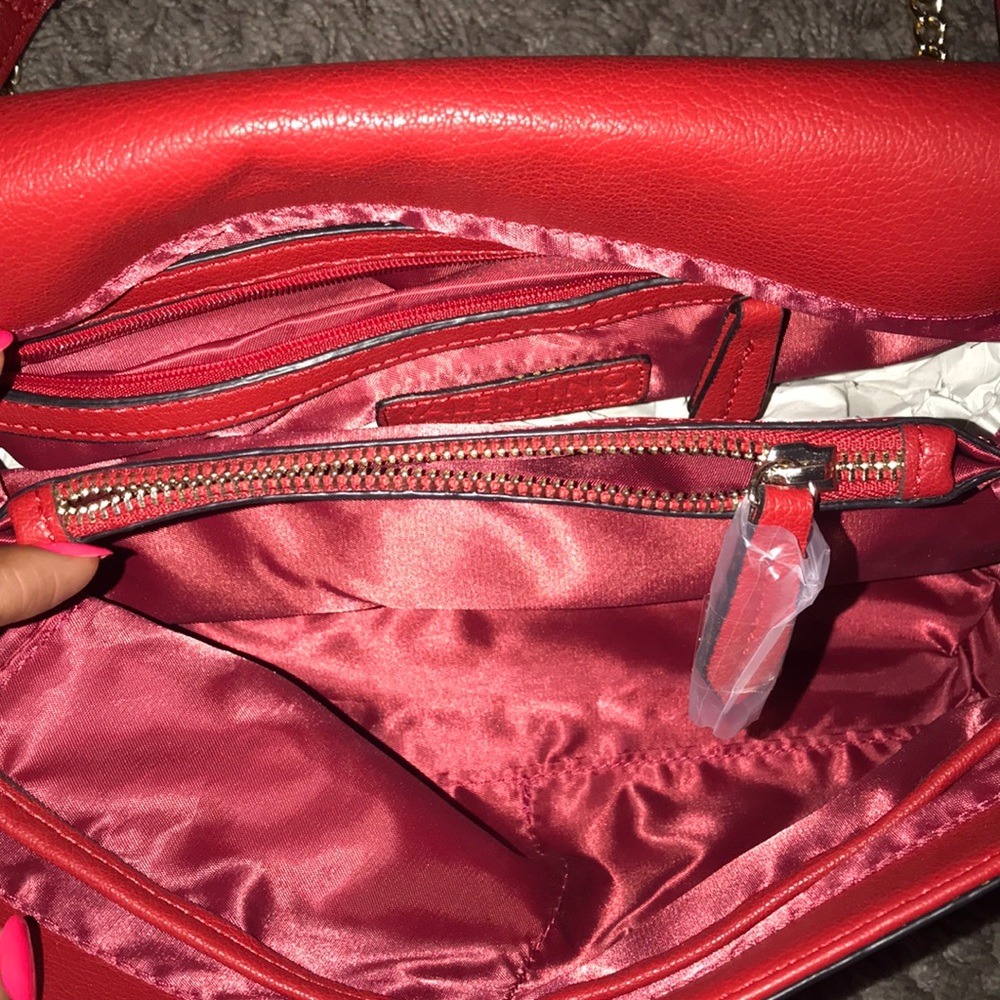 VALENTINO RED HEART  BNWT - Picture 9 of 10